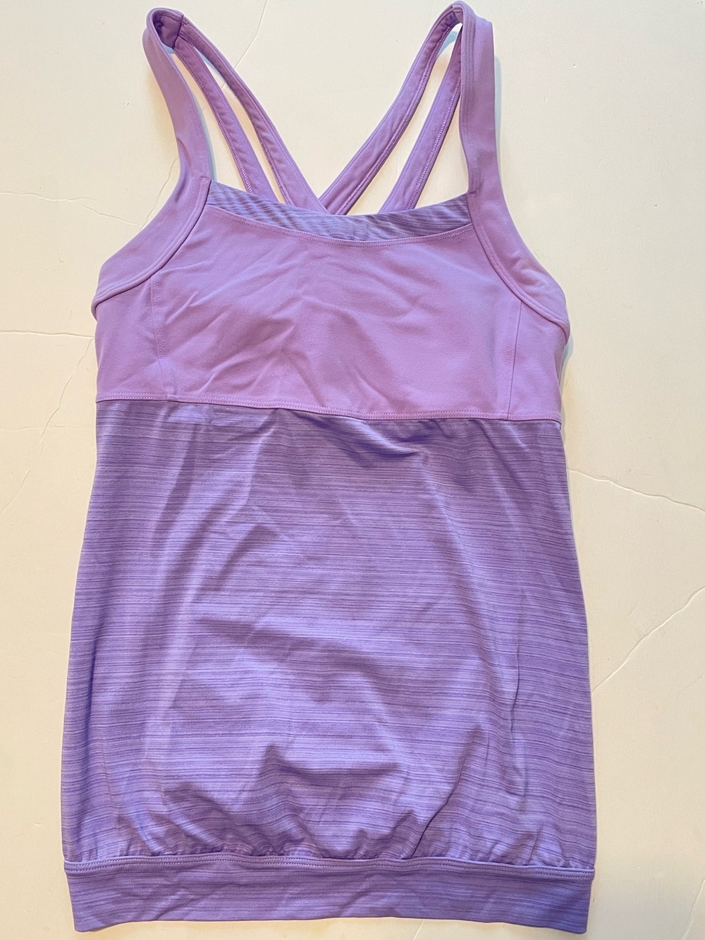 Athleta Women’s Medium Lavender Cross Back Strappy Tank Top w Built in Bra